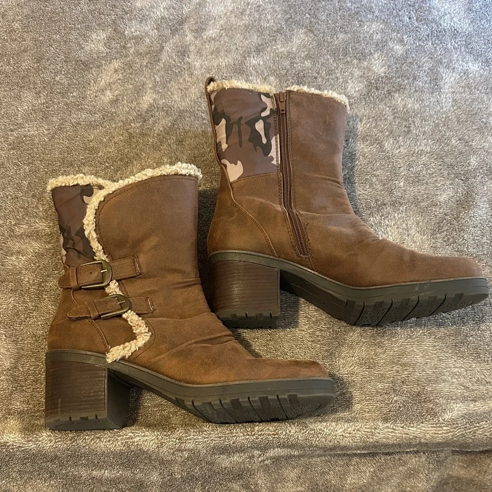 BareTraps Brown Winter Boots with Faux Fur Lining Camouflage Detailing